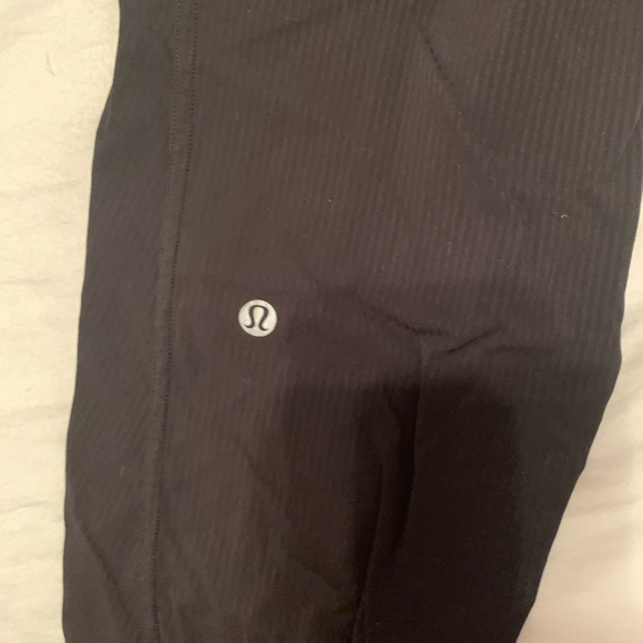 Lululemon joggers - Picture 3 of 4